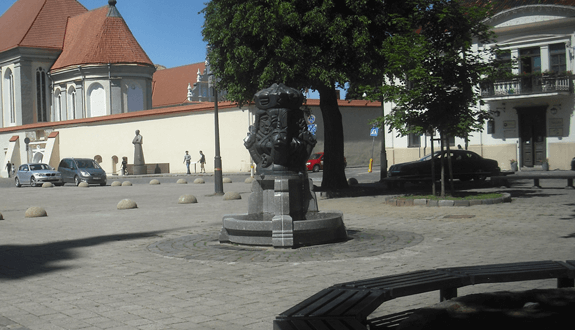 fontanas_laimes_sulinys_zalensas