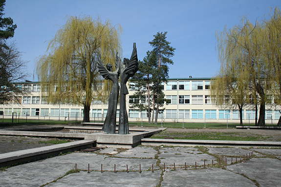 Pavasaris_skulptore_Palukaitiene