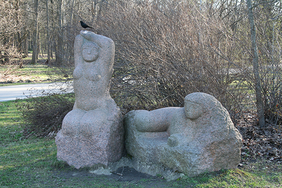 Poilsis_skulptorius_Strioga