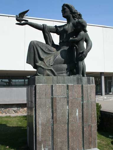 Taika_skulptorius_Mikenas