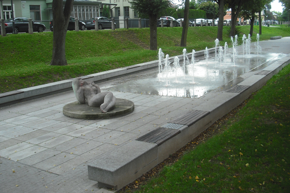 skulptur_Poilsis_skulpt_B_Zalensas